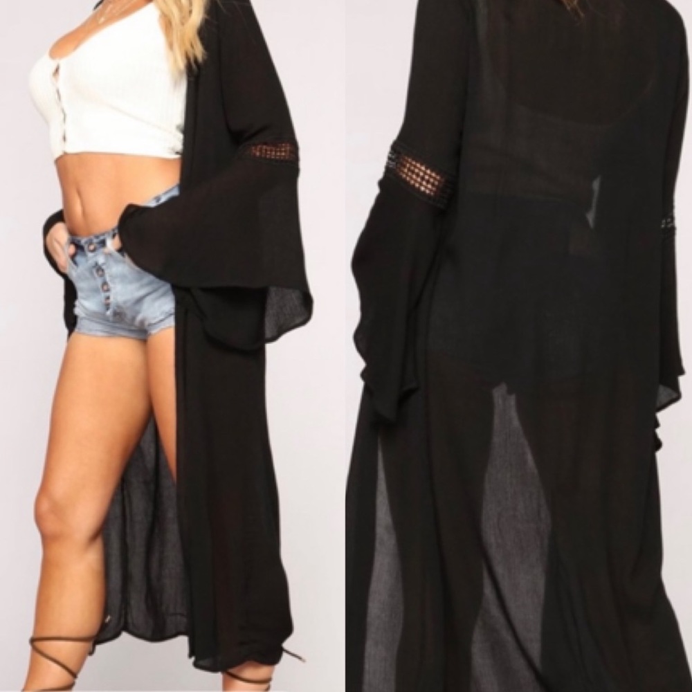 Black Bell Sleeve Kimono Robe